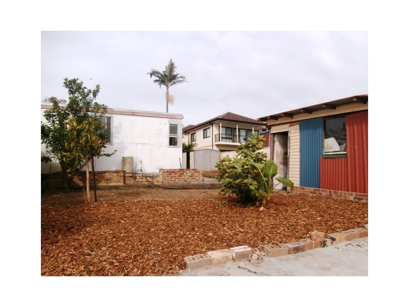 54 Lakeview Parade, Primbee NSW 2502