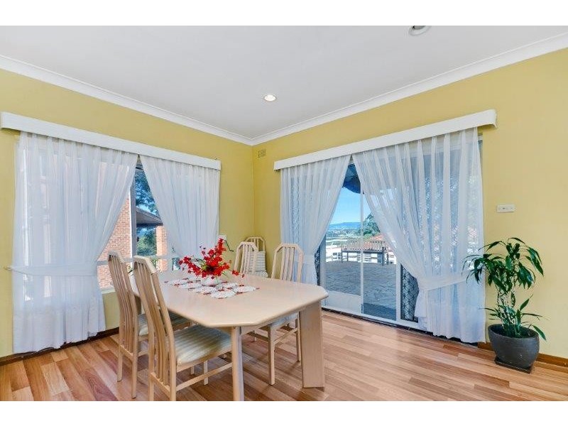 Farmborough Heights NSW 2526