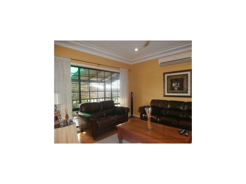 29 PRIMBEE CRES, Primbee NSW 2502