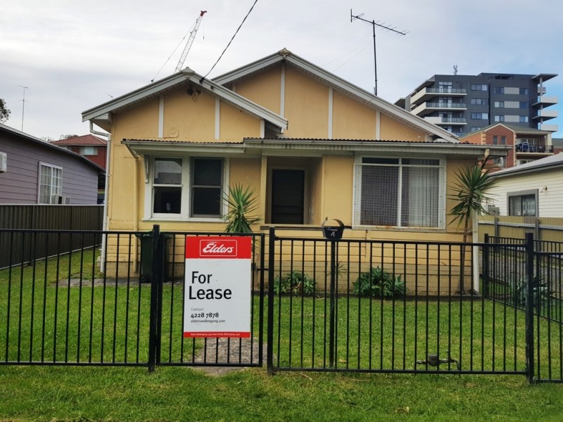 4 OSBORNE STREET, Wollongong NSW 2500