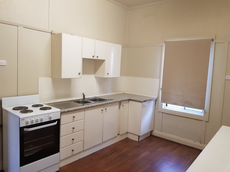 4 OSBORNE STREET, Wollongong NSW 2500