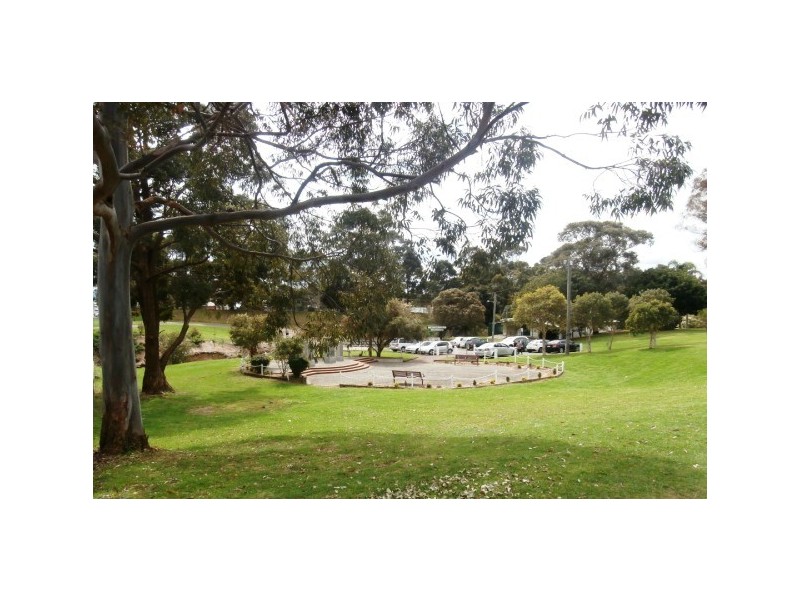 98 Railway Street, Corrimal NSW 2518