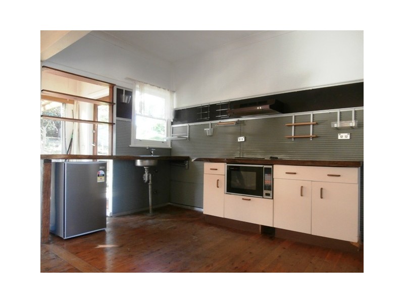 42 Bent Street, Warrawong NSW 2502