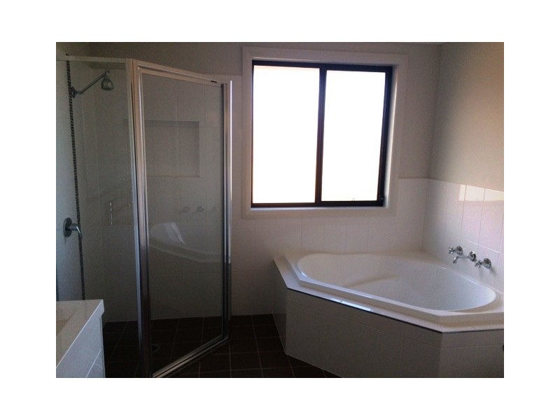 31 OLIVER PLACE, Berkeley NSW 2506