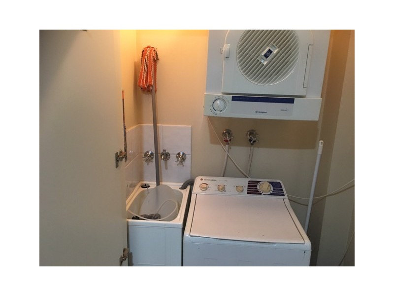 2/290 CROWN STREET, Wollongong NSW 2500