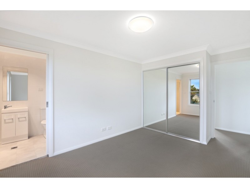 2 17 Ryans Lane, Figtree NSW 2525