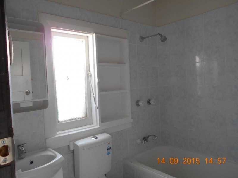 31 FITZGERALD ST, Cringila NSW 2502