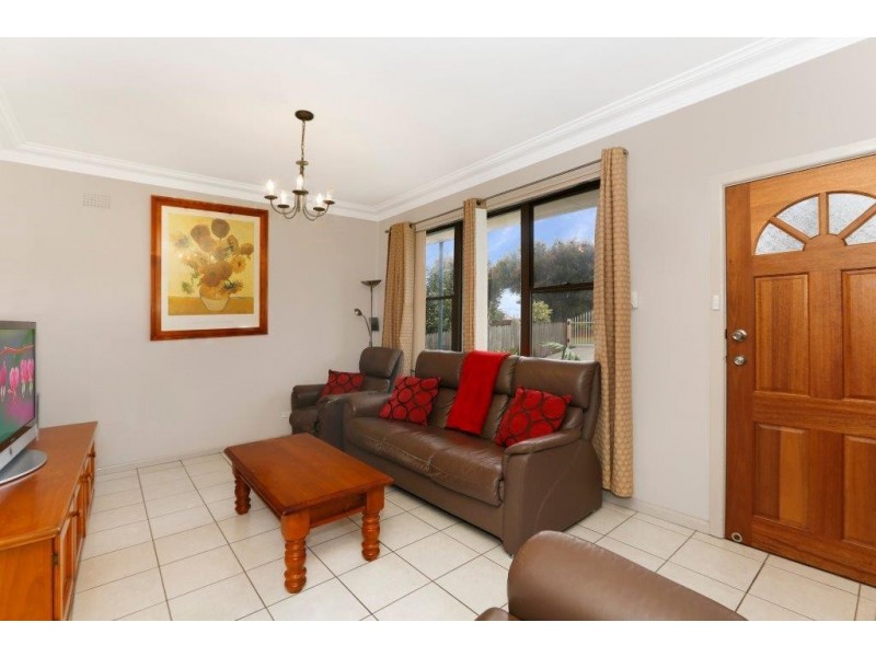 Lake Heights NSW 2502