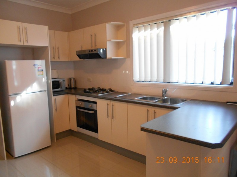 7a COLLEGE PLACE, Gwynneville NSW 2500