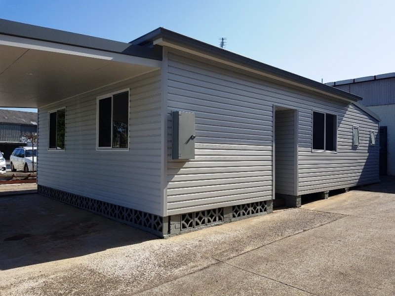 2 Ruddock Street, Corrimal NSW 2518