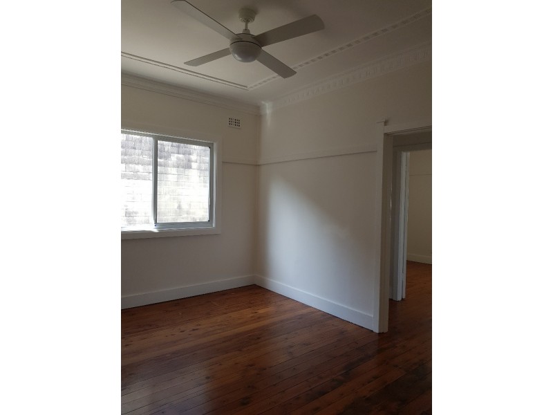 2 Ruddock Street, Corrimal NSW 2518