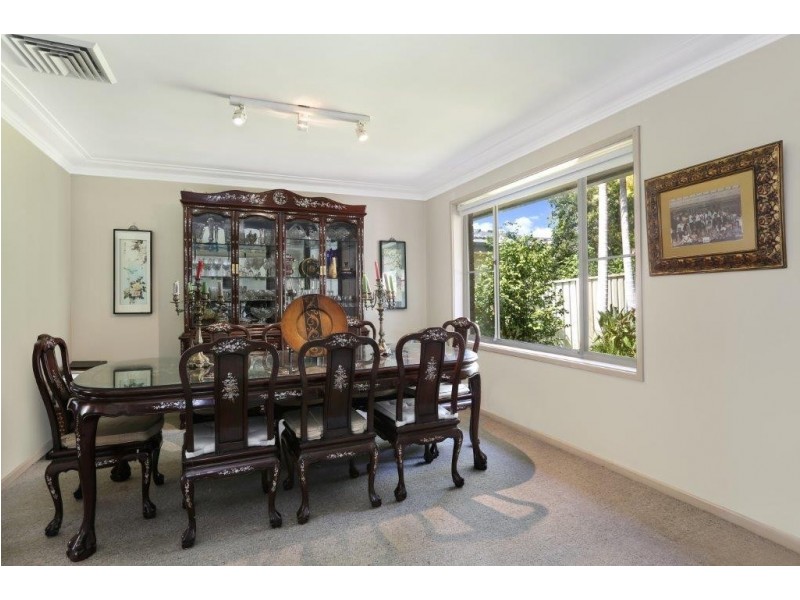 49 Branch Avenue, Figtree NSW 2525