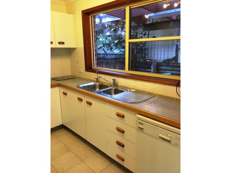 3/50 ROSEMONT STREET, Wollongong NSW 2500