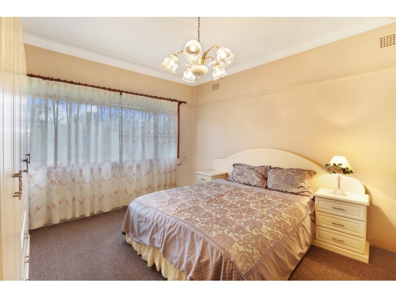 133 Flagstaff Road, Warrawong NSW 2502