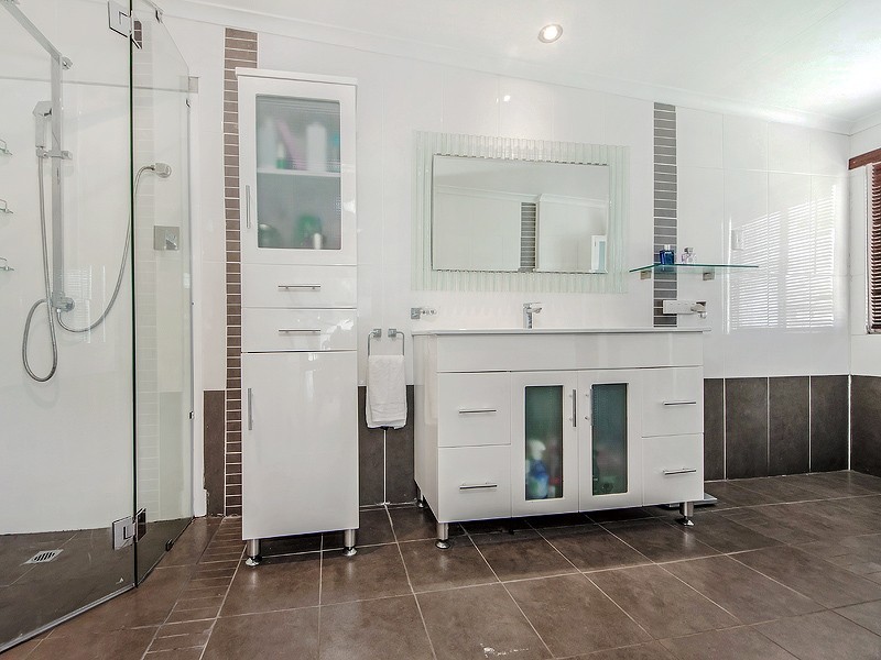 18 Kembla Street, Port Kembla NSW 2505