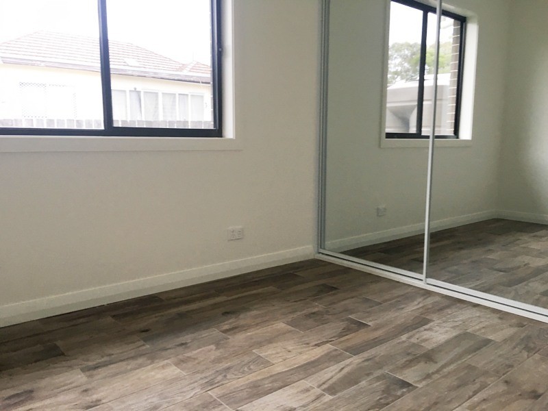 5a Byron Rd, Guildford NSW 2161