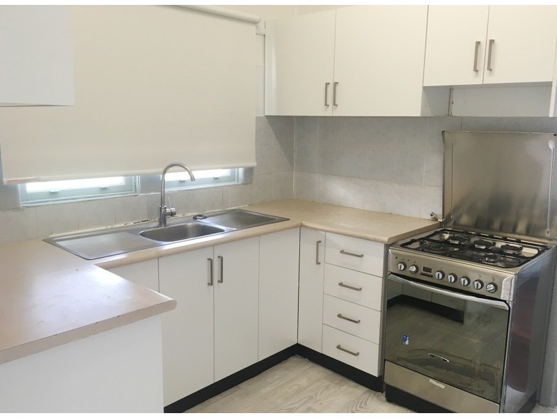 33 Brazier Street, Guildford NSW 2161