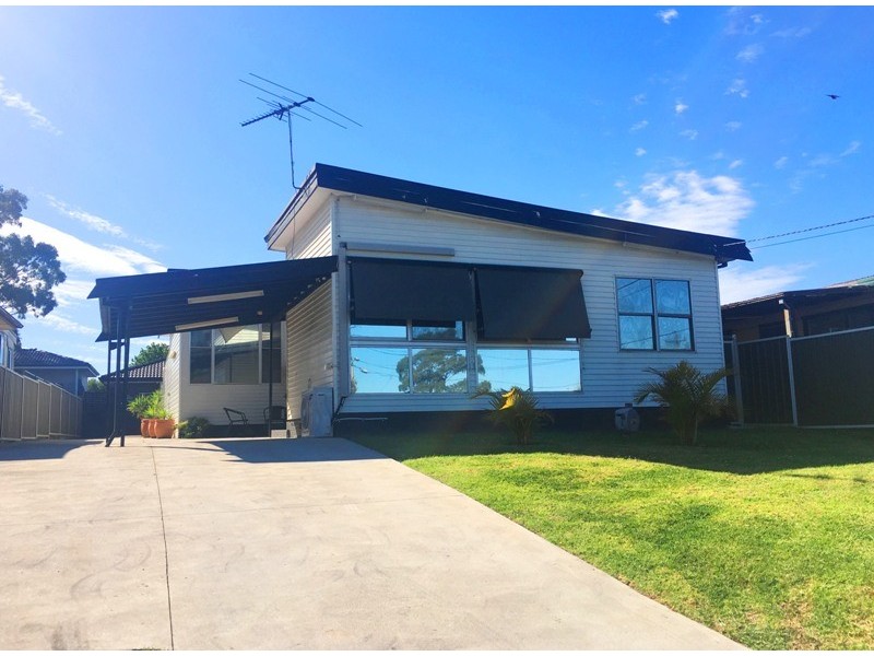 12 Crawford Street, Old Guildford NSW 2161