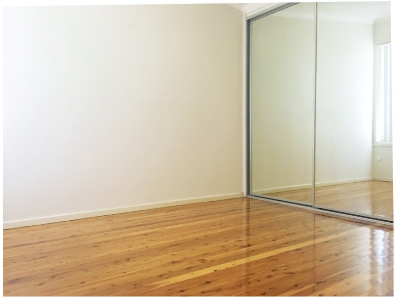 12 Crawford Street, Old Guildford NSW 2161