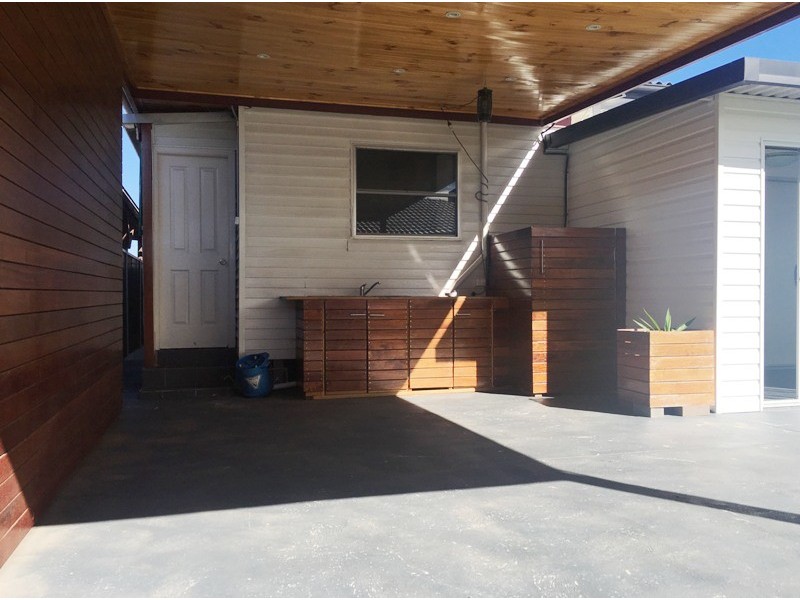 12 Crawford Street, Old Guildford NSW 2161