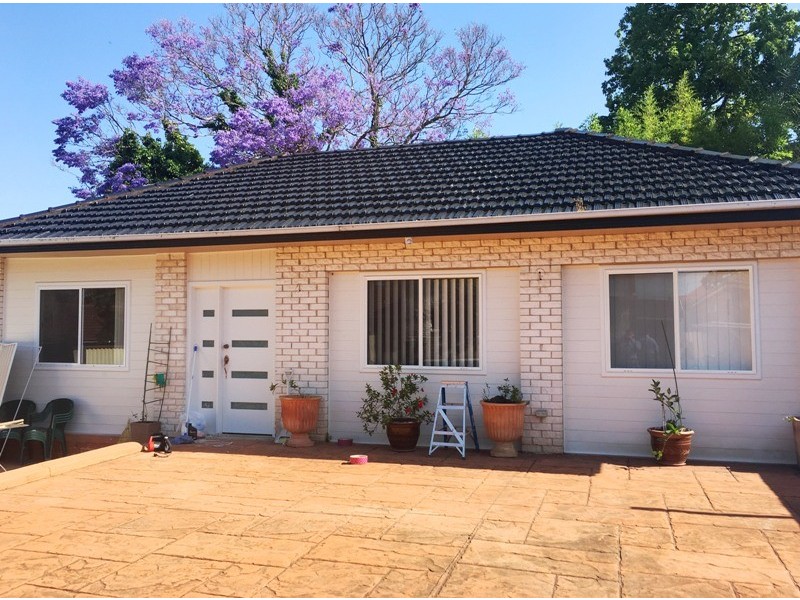 6a Malvern Avenue, Merrylands NSW 2160