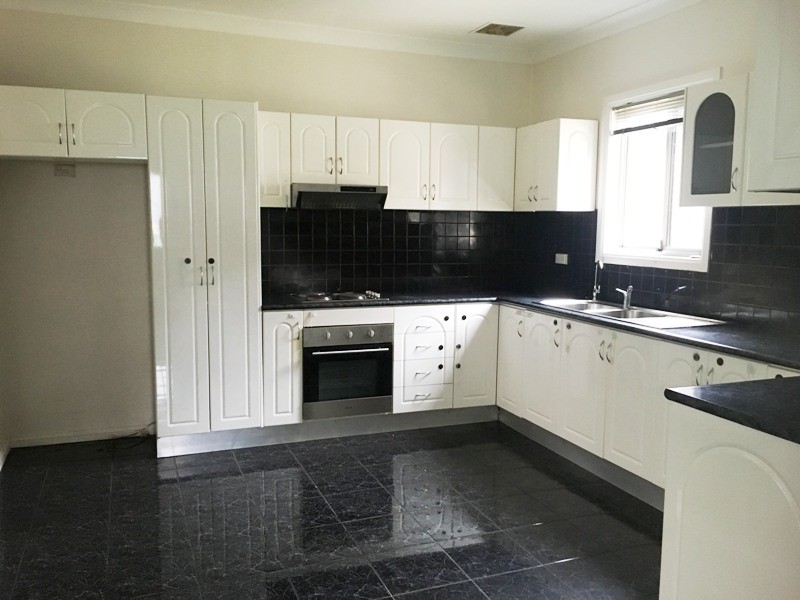 274 Excelsior Street, Guildford NSW 2161