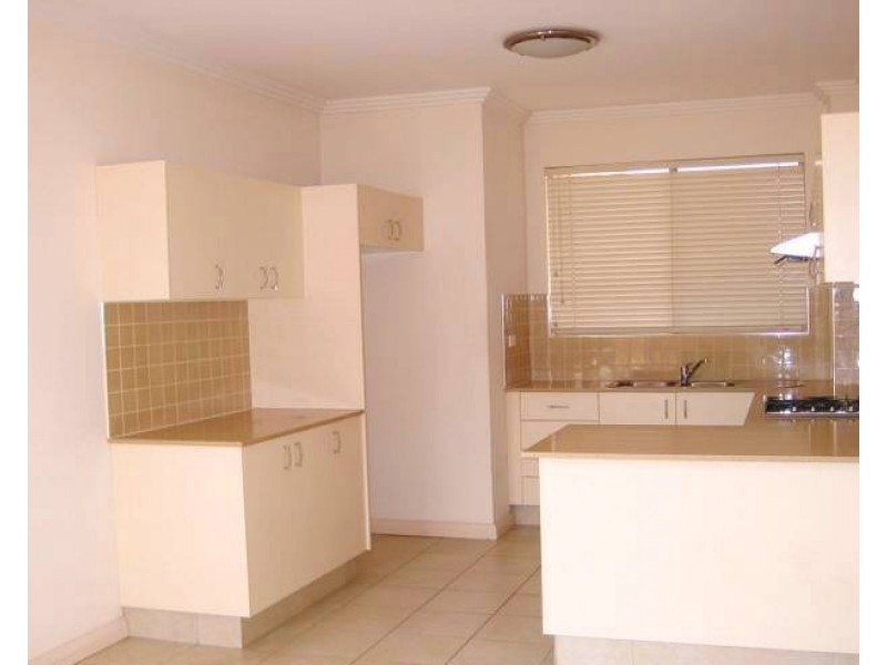 14/36-38 Lydbrook St, Westmead NSW 2145