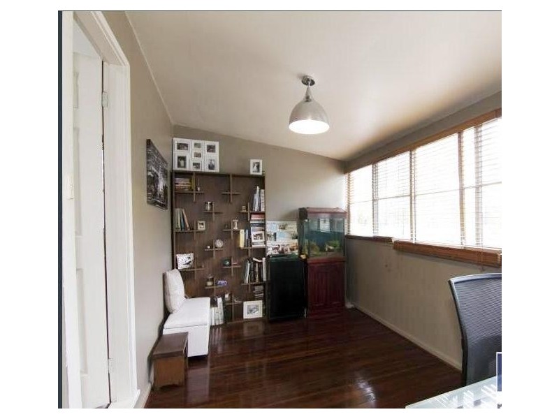 106 Weston St, Panania NSW 2213