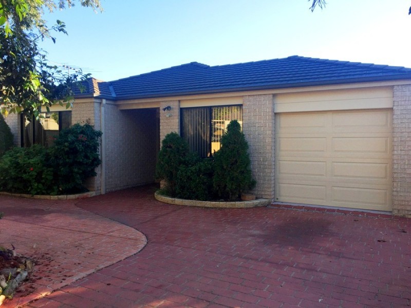 6 Mala St, Smithfield NSW 2164