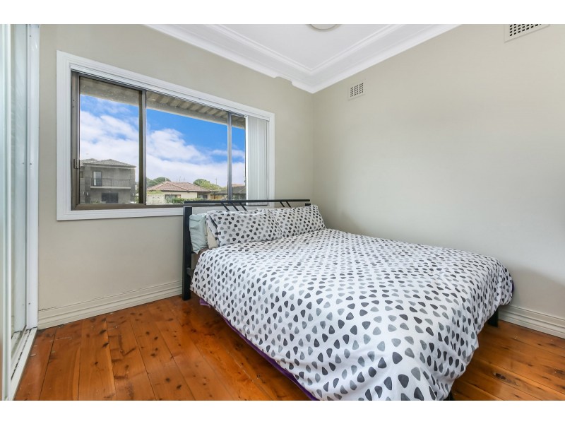 33 Garnet Street, Merrylands NSW 2160