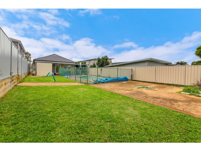 33 Garnet Street, Merrylands NSW 2160