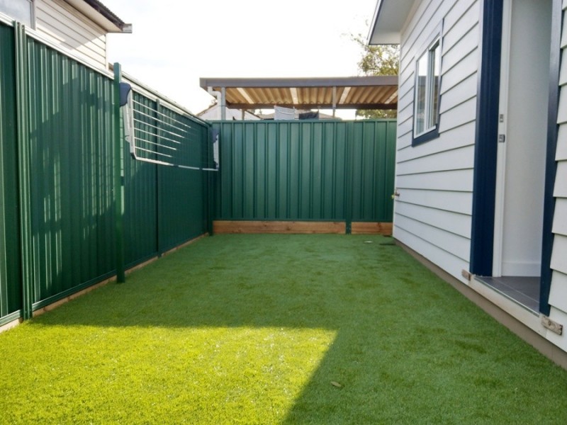 9a The Esplanade, Guildford NSW 2161