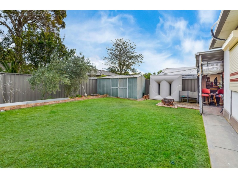 12 Copeland Road, Lethbridge Park NSW 2770