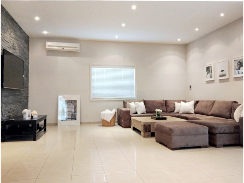 34 McArthur St, Guildford NSW 2161