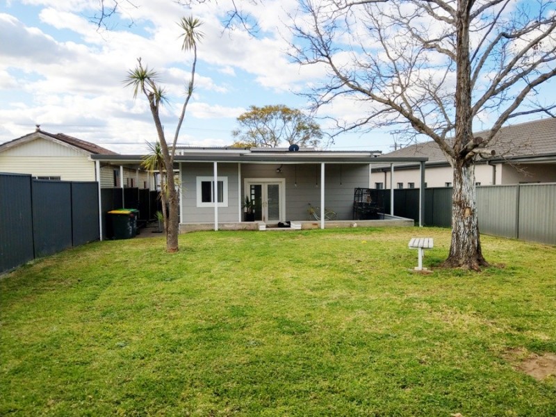34 McArthur St, Guildford NSW 2161