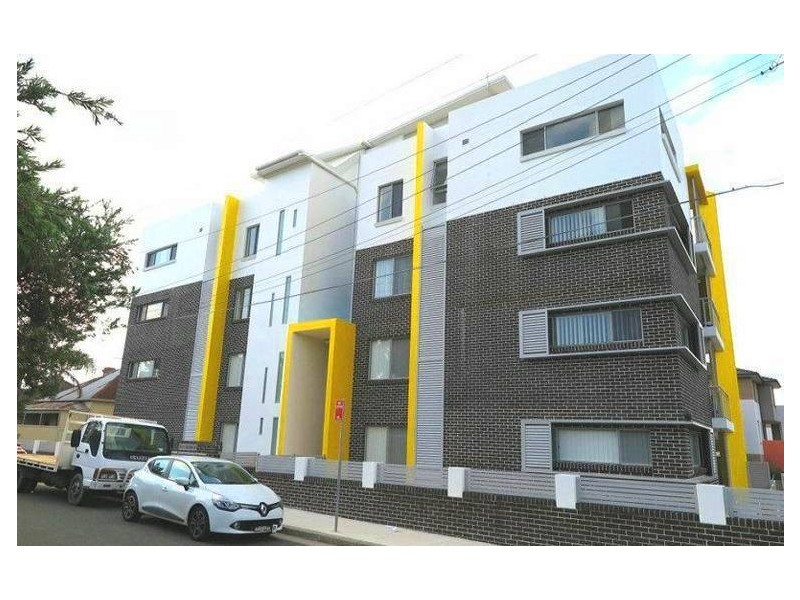 9/29-31 Cross St, Guildford NSW 2161