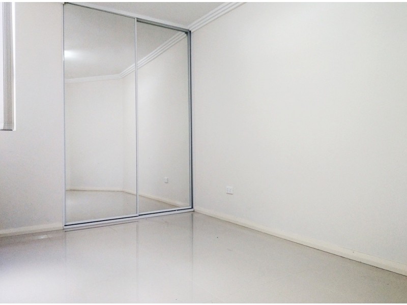 9/29-31 Cross St, Guildford NSW 2161