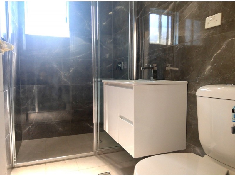 17a Railway St, Guildford NSW 2161