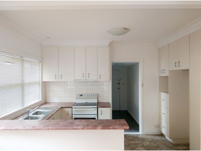 4 Wisdom St, Guildford NSW 2161