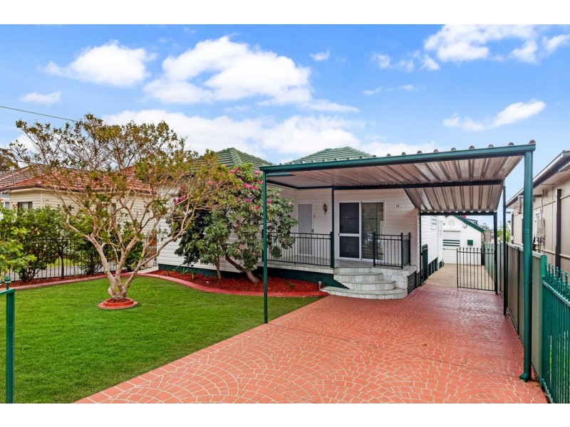 17 Donnelly Street, Guildford NSW 2161
