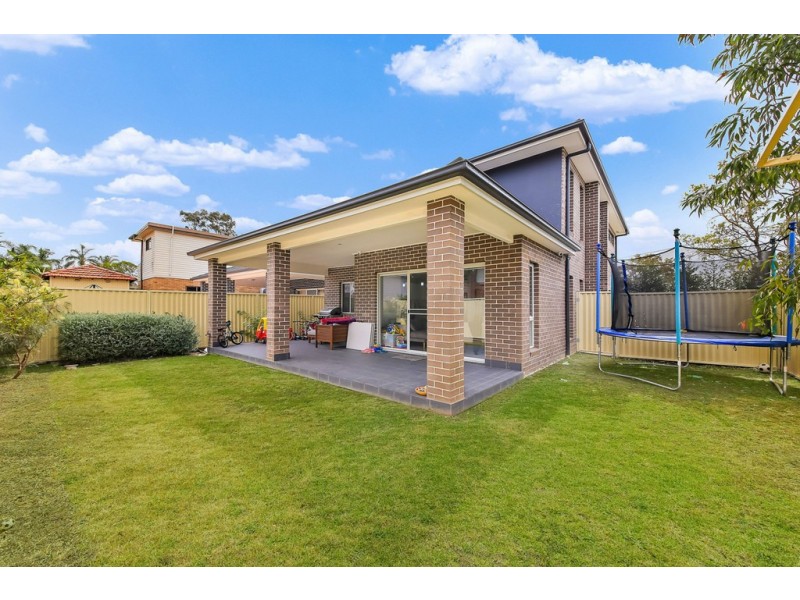 15 Essex Street, Guildford NSW 2161