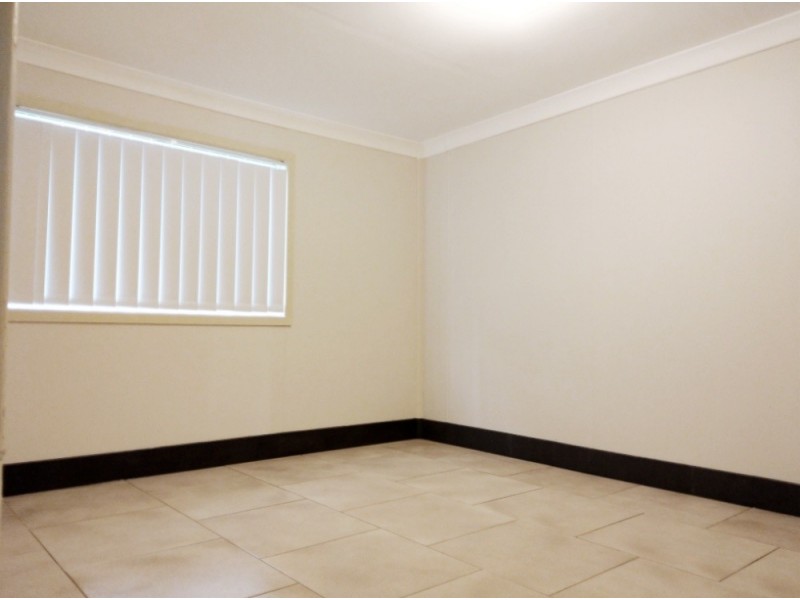 6 Oak Street, Harris Park NSW 2150