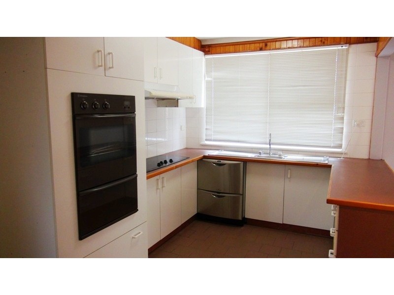28 Hemingway Crescent, Fairfield NSW 2165