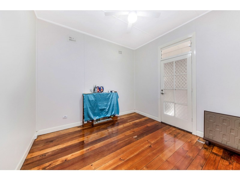 352 Woodville Road, Guildford NSW 2161