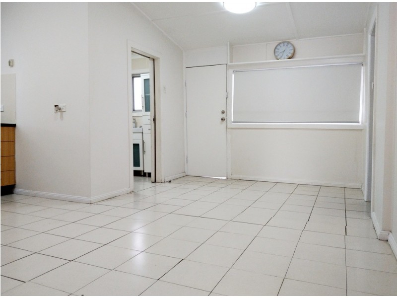 11 Taralga Street, Old Guildford NSW 2161