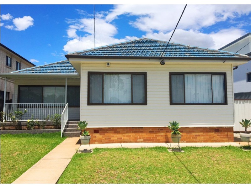 16 Fairmount Street, Merrylands NSW 2160