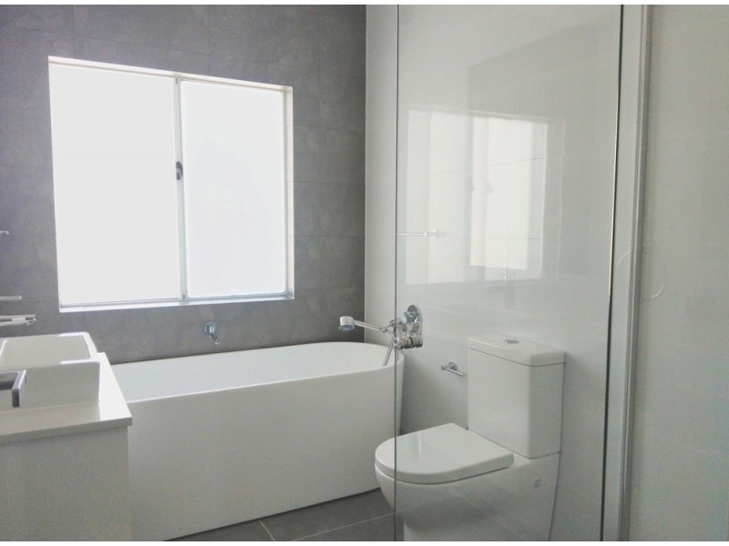 50a Earl Street, Canley Heights NSW 2166