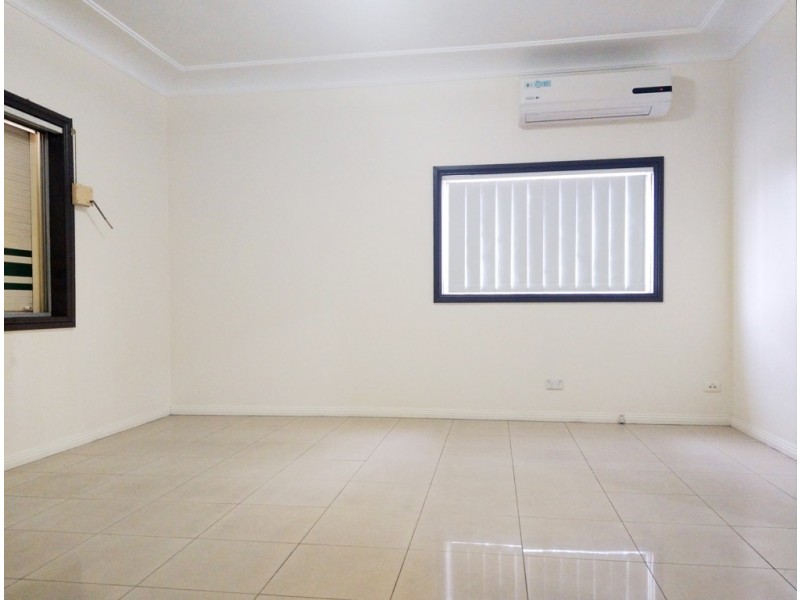 205 Fairfield Street, Yennora NSW 2161