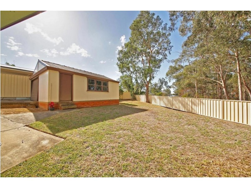 10 Kelvin Place, Busby NSW 2168