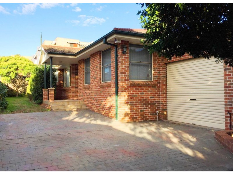 64 Chamberlain Rd, Guildford NSW 2161